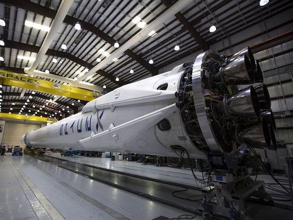 SPACEX 'GO' FOR DRAGON LAUNCH, ROCKET LANDING TRY ON MONDAY 