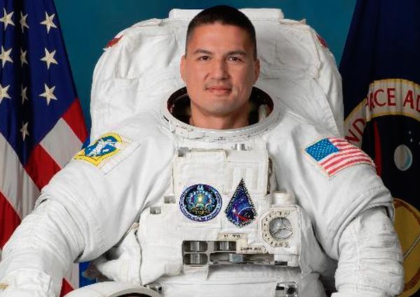 FROM FAIRFAX SCHOOLS TO THE INTERNATIONAL SPACE STATION � AN ASTRONAUT REALIZES HIS DREAMS