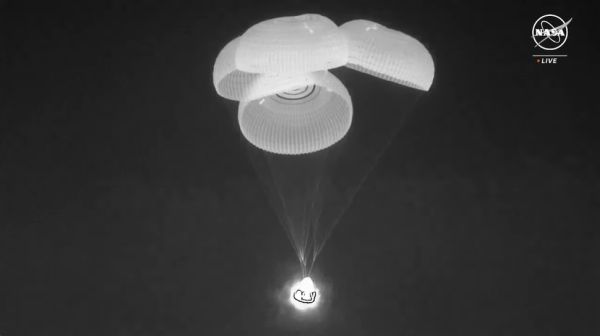 SPACEX'S CREW-7 CAPSULE RETURNS 4 ASTRONAUTS TO EARTH WITH PREDAWN SPLASHDOWN