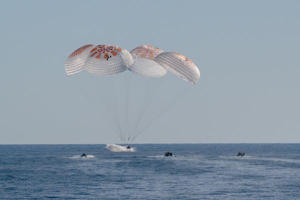 SPACEX DRAGON FREEDOM SPLASHES DOWN OFF COAST OF FLORIDA, ENDING CREW-9 MISSION