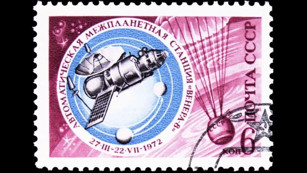 A SOVIET SPACECRAFT WILL CRASH TO EARTH THIS MONTH