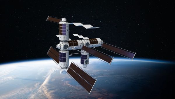 THE COMPANY HELPING BUILD THE NEXT SPACE STATION IS LAUNCHING TO THE ISS