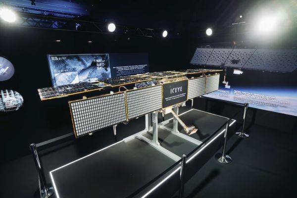 POLAND SETS UP FIRST-EVER MILITARY SATELLITE LAUNCH