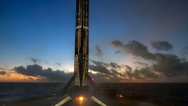 SPACEX LAUNCHES STARLINK SATELLITES ON RECORD 32ND FLIGHT OF FALCON 9 ROCKET