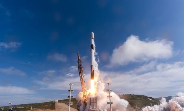 SPACEX LAUNCHES RETURN TO FLIGHT FALCON 9 MISSION FOLLOWING BRIEF STAND DOWN