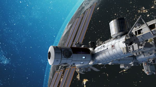 CONGRESS EXTENDS ISS AND TELLS NASA TO GET MOVING ON PRIVATE SPACE STATIONS 
