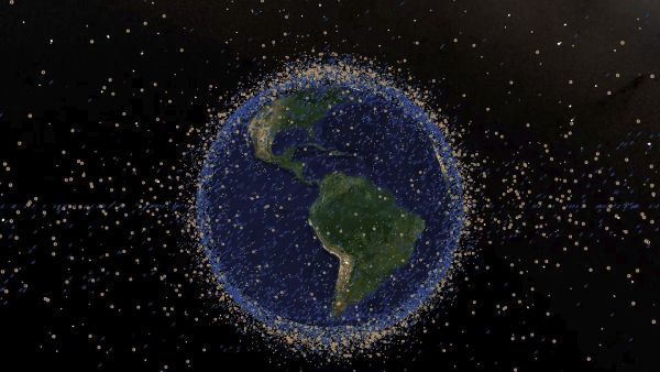 DDNRO WARNS OF RISKS FROM SPACE DEBRIS AT TECH SYMPOSIUM