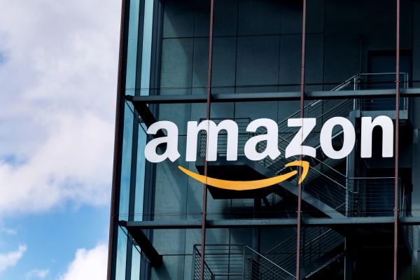 AMAZON SIGNS $11.57 BILLION DEAL FOR SATELLITE FIRM GLOBALSTAR TO CHALLENGE MUSK'S STARLINK