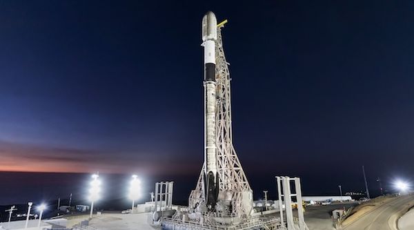 SPACEX LAUNCHES 24 STARLINK SATELLITES ON FALCON 9 ROCKET FROM VANDENBERG SFB