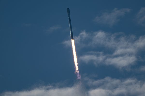 SPACEX LAUNCHES STARLINK MISSION FROM CAPE CANAVERAL AS STOCK TRADES ON THE NASDAQ FOR FIRST TIME