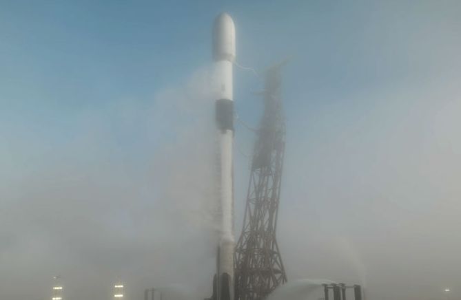 SPACEX SUFFERS RARE, LAST-SECOND FALCON 9 ROCKET LAUNCH ABORT