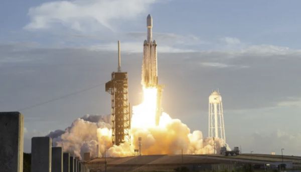 LIFTOFF! NASA'S ROMAN SPACE TELESCOPE SOARS TO THE STARS ON A SPACEX FALCON HEAVY ROCKET IN SPECTACULAR LAUNCH 