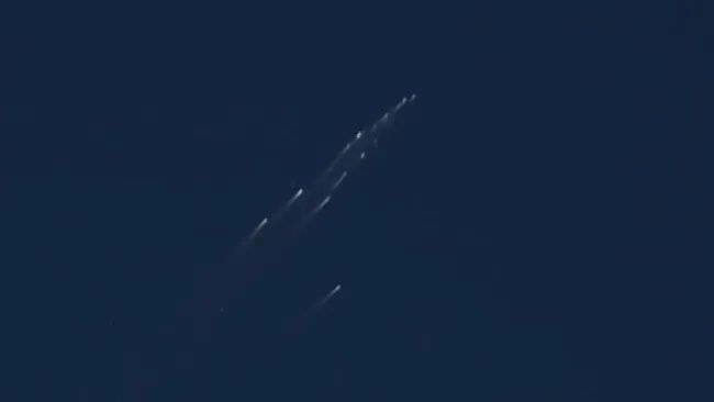 2 SATELLITES JUST BURNED UP IN EARTH'S ATMOSPHERE — AND SCIENTISTS WERE WATCHING FROM A PRIVATE JET. HERE'S WHY
