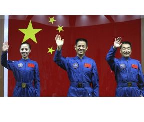 CHINA ANNOUNCES CREW FOR TUESDAY SPACE LAUNCH