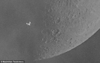 INTERNATIONAL SPACE STATION LOOKS MORE LIKE STAR TREK'S USS ENTERPRISE IN ASTROPHOTOGRAPHER'S INCRED