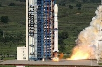 CHINESE LONG MARCH 4C LAUNCHES THIRD FENGYUN-3 SATELLITE