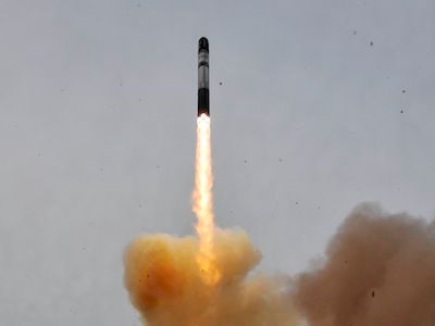 SILO-LAUNCHED DNEPR ROCKET DELIVERS 32 SATELLITES TO SPACE