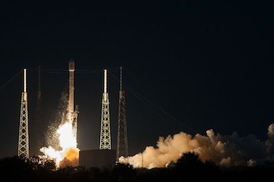 FALCON 9 ROCKET LAUNCHES FIRST COMMERCIAL TELECOM PAYLOAD