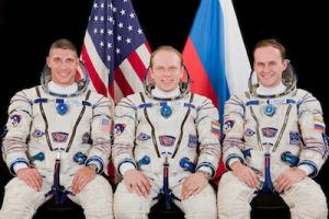 SOYUZ CREW CLEARED FOR ON-TIME LANDING IN KAZAKHSTAN