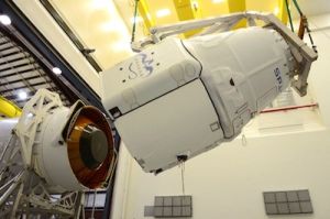  	 DRAGON CONTAMINATION CLEANUP FORCES LAUNCH DELAY