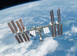 NASA CLEARS SPACEX FOR MONDAY CARGO LAUNCH