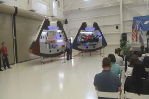 BOEING UNVEILS NEW CAPSULE DESTINED FOR SPACE BY 2017