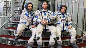 RUSSIA TO RESUME SPACE TOURISM IN 2018
