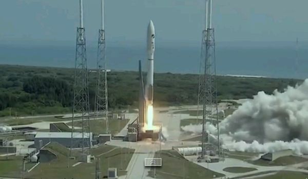 BLASTOFF! X-37B SPACE PLANE AND LIGHTSAIL SOLAR SAIL GO INTO ORBIT