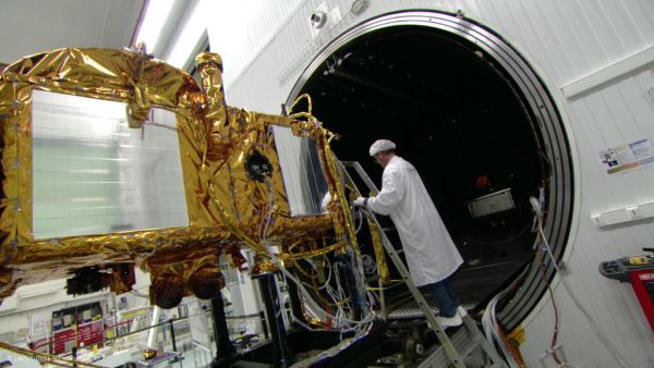 LAUNCH OF U.S.-FRENCH OCEANOGRAPHY SATELLITE POSTPONED