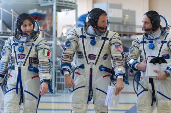 INTERNATIONAL SPACE STATION ASTRONAUTS COME BACK DOWN TO EARTH AFTER DRAMA-FILLED 6 MONTHS ABOARD OR