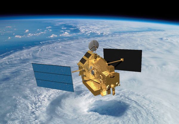 NASA SATELLITE FALLS OUT OF SPACE, BURNS UP OVER TROPICS
