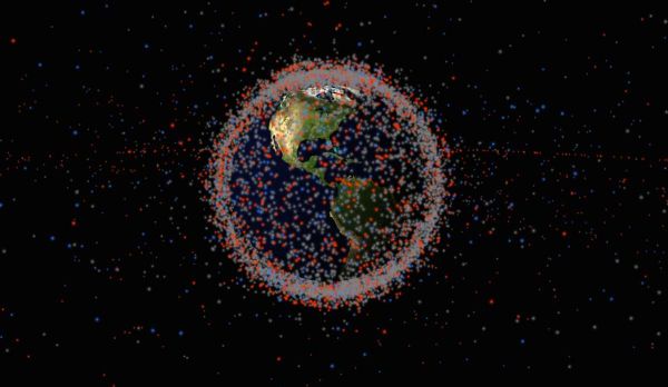 SEE ALL THE SATELLITES AND SPACE JUNK CIRCLING EARTH IN REAL-TIME