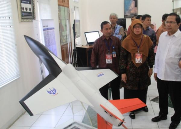 INDIA TO LAUNCH INDONESIAN SATELLITE ON SEPTEMBER 27