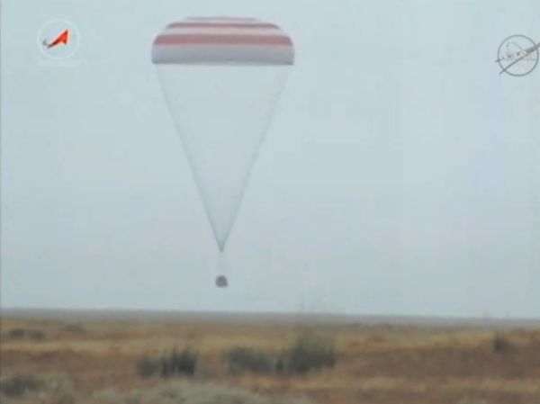 SOYUZ LANDS SAFELY IN KAZAKHSTAN