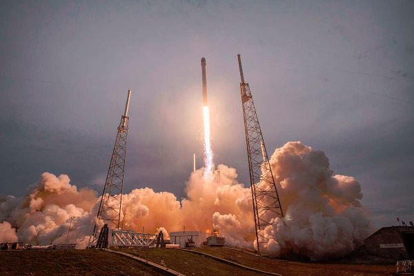 DEFENSE DEPARTMENT MAY NEED TO USE SPACEX FOR ITS NEXT SATELLITE LAUNCH