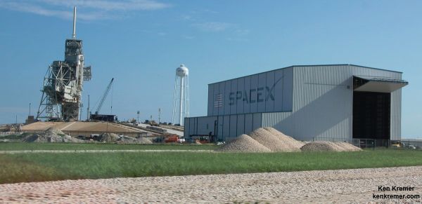 NASA ORDERS FIRST COMMERCIAL CREW MISSION TO SPACE STATION FROM SPACEX