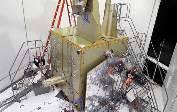 GEOSYNCHRONOUS HAM RADIO PAYLOAD TO AID DISASTER COMMUNICATIONS