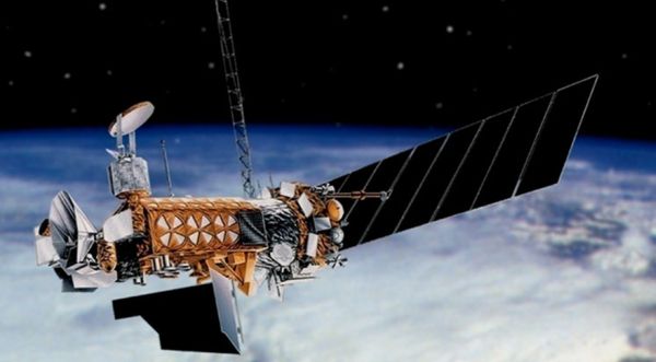 USAF WEATHER WOES GROW AS DMSP-19 STOPS OBEYING ORDERS