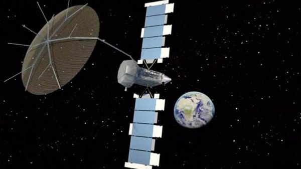 MUOS 5 SATELLITE COMES TO FLORIDA ON WAY TO GEOSYNCHRONOUS ORBIT