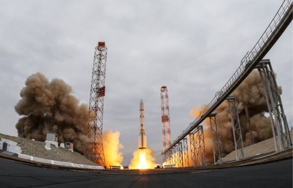 SOLAR PANEL OF RUSSIAN SATELLITE UNFOLDS PARTIALLY IN ORBIT — SPACE CORPORATION