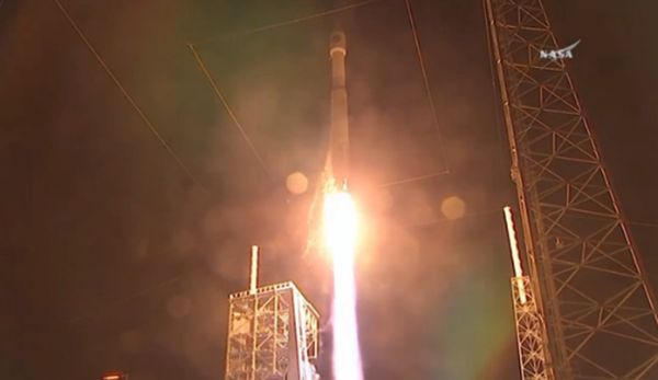 PRIVATE CYGNUS SPACECRAFT BLASTS OFF WITH NASA CARGO IN STUNNING NIGHT LAUNCH