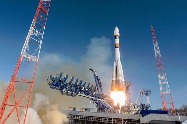 SOYUZ LAUNCHER PUTS RUSSIAN MILITARY SPY SATELLITE IN ORBIT
