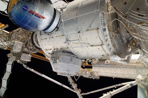 INFLATABLE SPACE HOTEL TO BE TESTED BY SPACE STATION CREW
