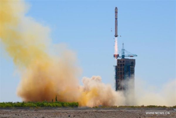CHINESE ROCKET LOFTS GOVERNMENT SURVEILLANCE SATELLITE 