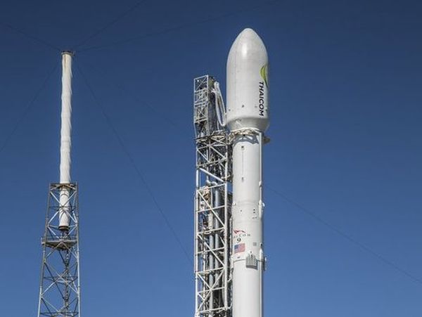 SPACEX SCRUBS FALCON 9 ROCKET LAUNCH ATTEMPT FROM CAPE