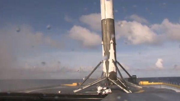 SPACEX LANDS THIRD CONSECUTIVE ROCKET, AND THE VIDEO IS BREATHTAKING