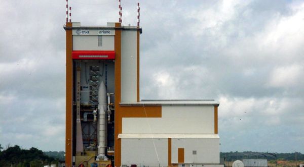 “ANOMALY” FORCES ARIANESPACE TO DELAY SATELLITE LAUNCH