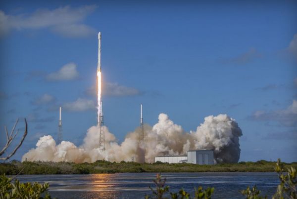 SPACEX PLANS TO RELAUNCH A USED ROCKET FOR THE FIRST TIME THIS FALL 