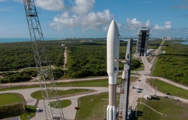 ATLAS V READY TO LAUNCH NAVY SATELLITE