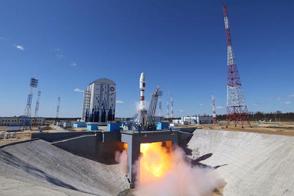 AIST-2D SATELLITE LAUNCHED FROM VOSTOCHNY BEGINS SCIENTIFIC EXPERIMENTS